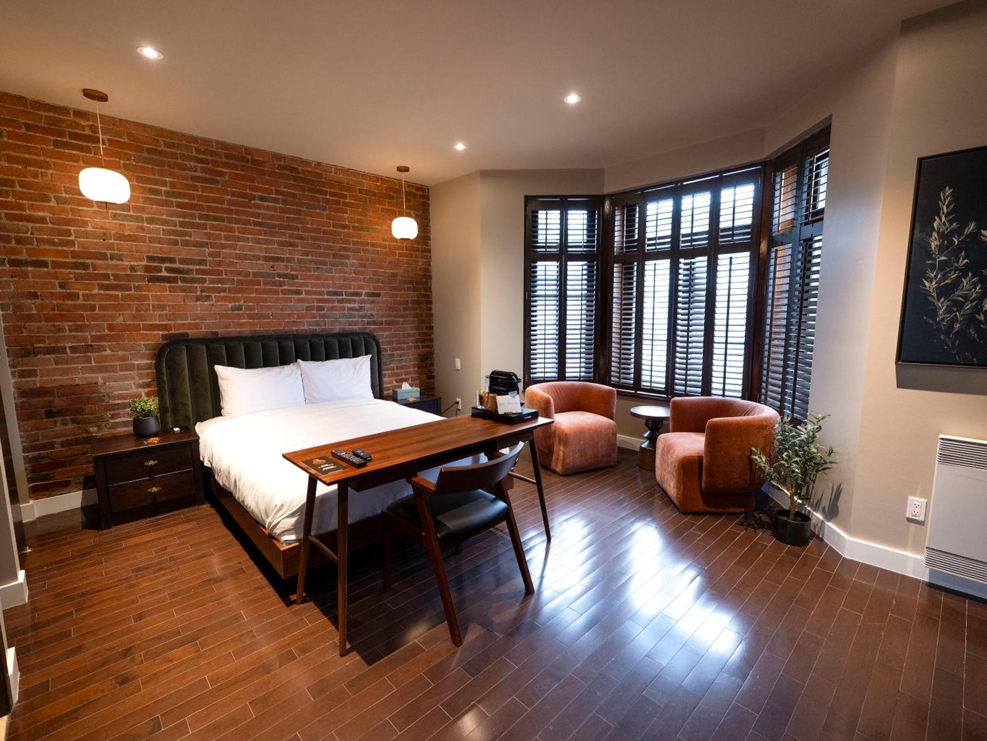 Self Check-In Boutique Hotel - Quartier Latin - Room 201 Монреал Екстериор снимка